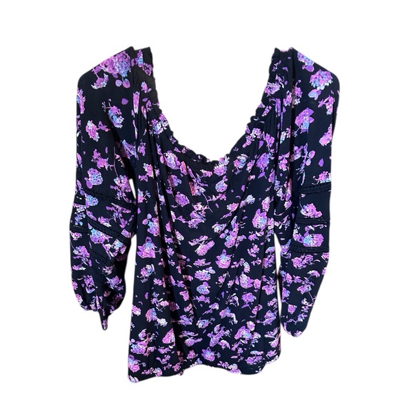 LANE BRYANT Floral Purple Black Floral Women's Top Womens size 10/12 - Picture 2 of 4